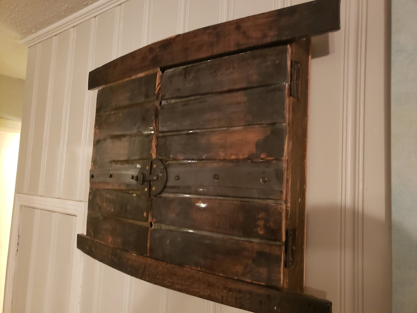 Whiskey Barrel Dart Cabinet (Weathered Finish) (Dartboard NOT Included)